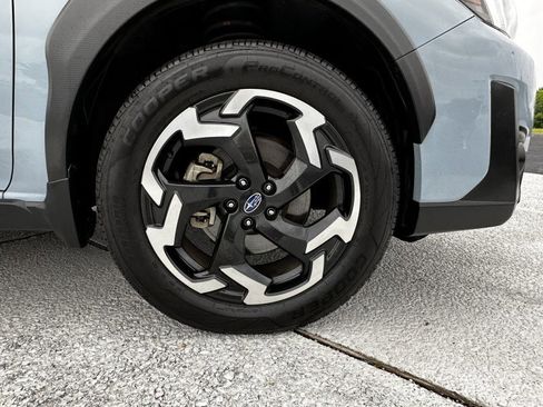Used 2021 Subaru Crosstrek 2.5i Limited w/ Moonroof Package 2 AWD/4WD image 39