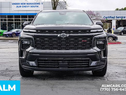 Used 2024 Chevrolet Traverse RS image 12