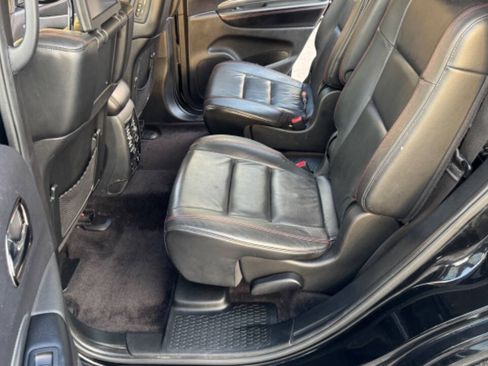 Used 2018 Dodge Durango GT AWD/4WD image 16