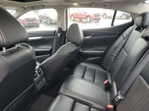 Used 2023 Nissan Maxima SL FWD image 8