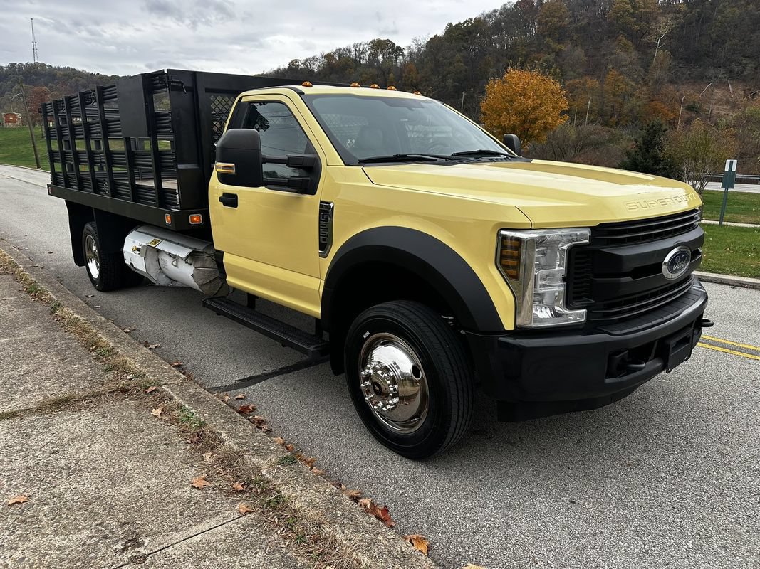Used 2019 Ford F550 Luxury RWD image 7