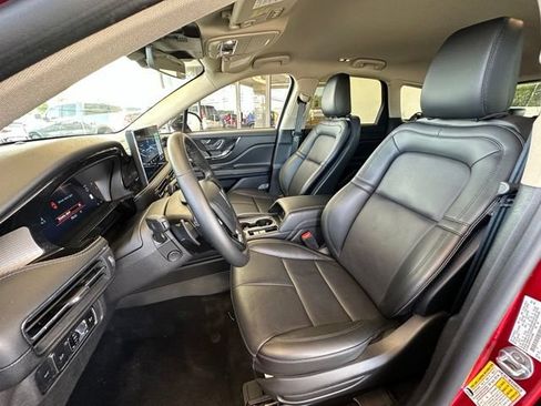 Used 2025 Lincoln Corsair Reserve AWD/4WD image 17