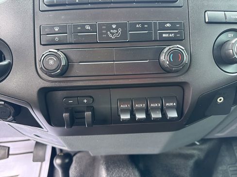 Used 2012 Ford F450 XL w/ PWR Equipment Group image 23