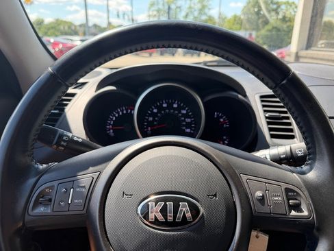 Used 2013 Kia Soul + w/ Audio Pkg FWD image 16