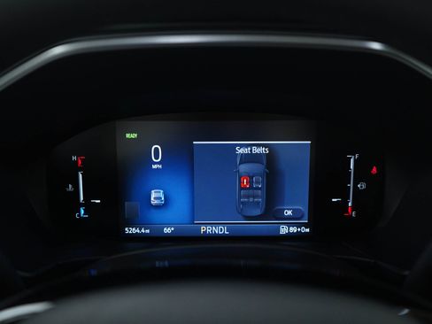 Used 2025 Ford Escape SE w/ Class II Trailer Tow Package image 24