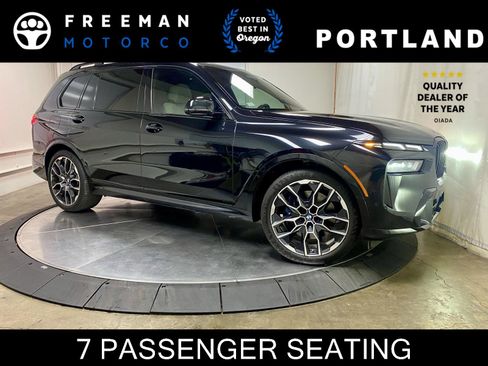 Used 2024 BMW X7 xDrive40i w/ M Sport Package AWD/4WD image 1