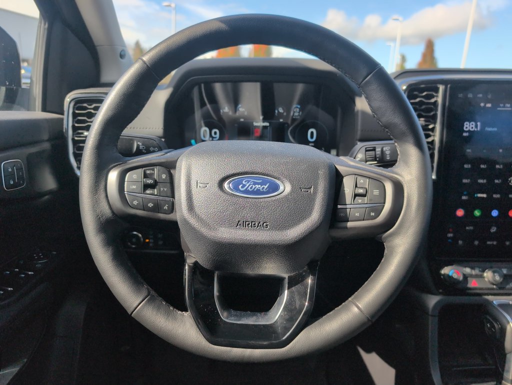 Certified 2025 Ford Ranger Lariat w/ FX4 Off-Road Package AWD/4WD image 22