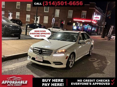 Used 2011 Mercedes-Benz C 300 4MATIC Sedan image 1