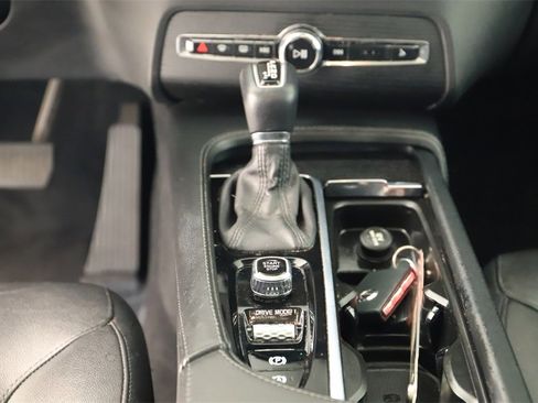 Used 2020 Volvo XC90 T5 Momentum image 20