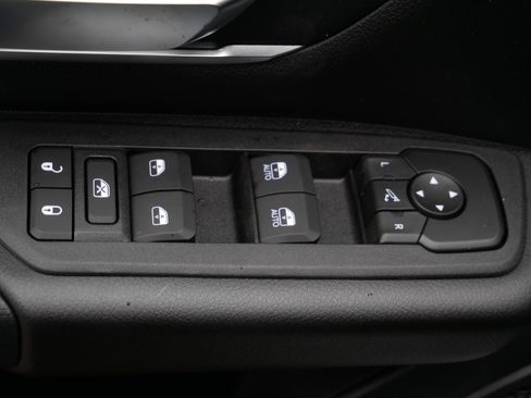 New 2026 RAM 1500 Big Horn AWD/4WD image 13