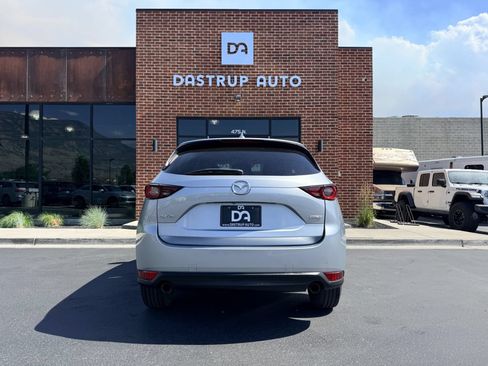 Used 2017 MAZDA CX-5 Touring FWD image 8