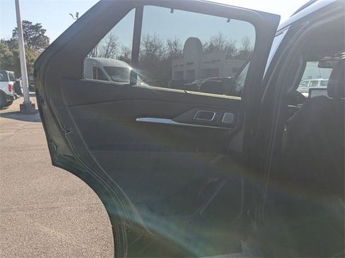 Used 2025 Ford Explorer ST image 25