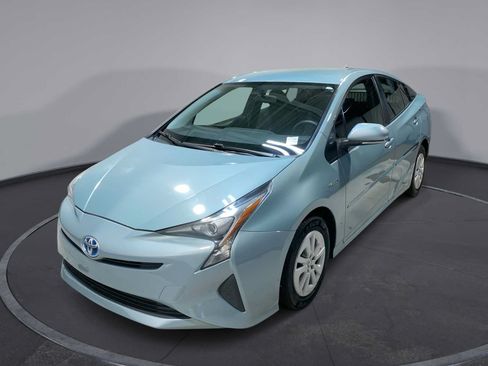 Used 2016 Toyota Prius Two FWD image 1