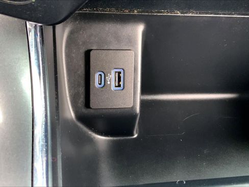 Used 2023 Ford F150 XLT w/ Equipment Group 302A High image 30