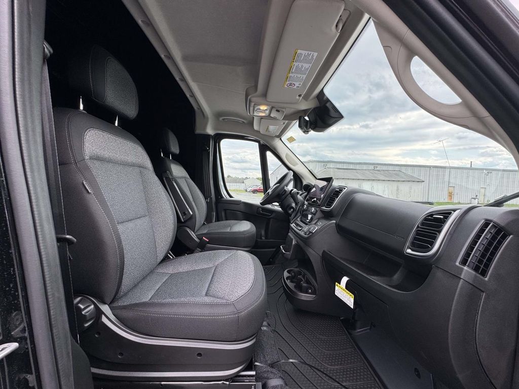 New 2026 RAM ProMaster 2500 w/ Quick Order Package 22G SLT FWD image 14