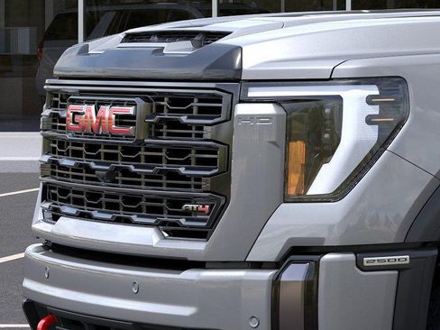 New 2026 GMC Sierra 2500 AT4 w/ AT4 Premium Plus Package AWD/4WD image 13