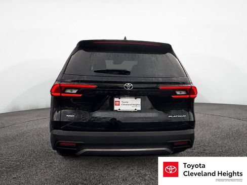 New 2026 Toyota Grand Highlander Platinum image 4