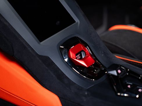 Used 2022 Lamborghini Huracan STO image 47