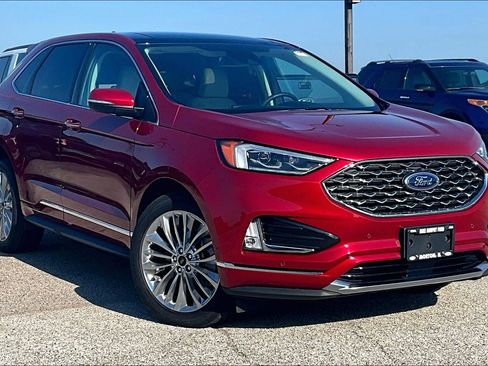 Used 2023 Ford Edge Titanium w/ Equipment Group 301A AWD/4WD image 37