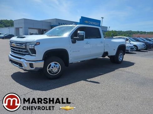 New 2026 Chevrolet Silverado 3500 LTZ w/ LTZ Plus Package AWD/4WD image 1