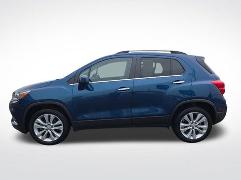 Used 2019 Chevrolet Trax Premier AWD/4WD image 6