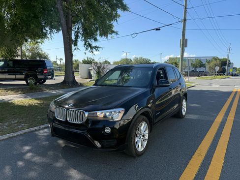 Used 2017 BMW X3 sDrive28i w/ Premium Package 3 image 1