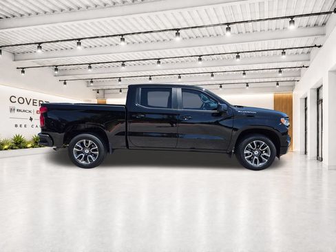 Used 2022 Chevrolet Silverado 1500 RST RWD image 16