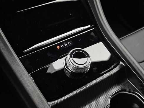 New 2026 Jeep Grand Cherokee Limited image 22