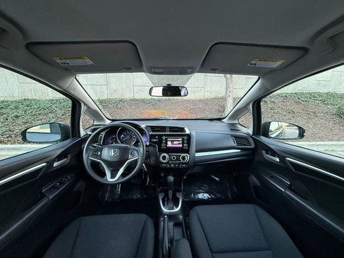 Used 2019 Honda Fit LX image 19