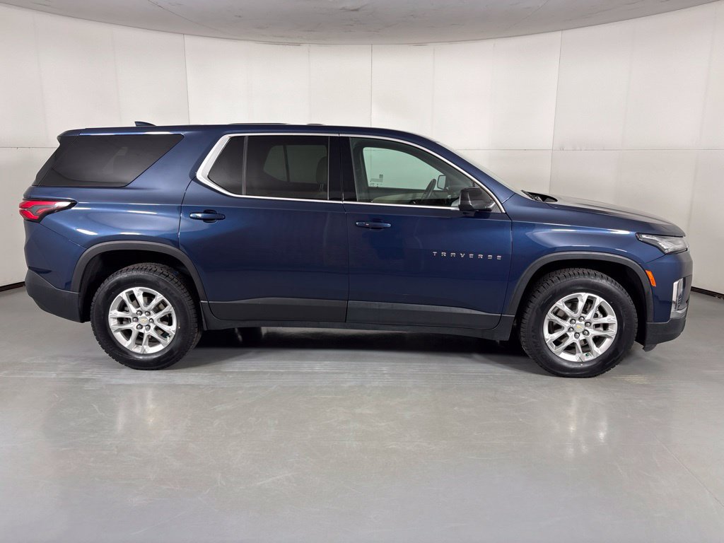 Certified 2022 Chevrolet Traverse LS FWD image 11