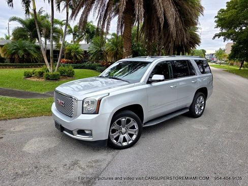 Used 2015 GMC Yukon Denali w/ Open Road Package image 15