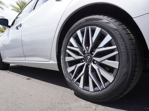 Certified 2024 Nissan Altima 2.5 SV FWD image 6