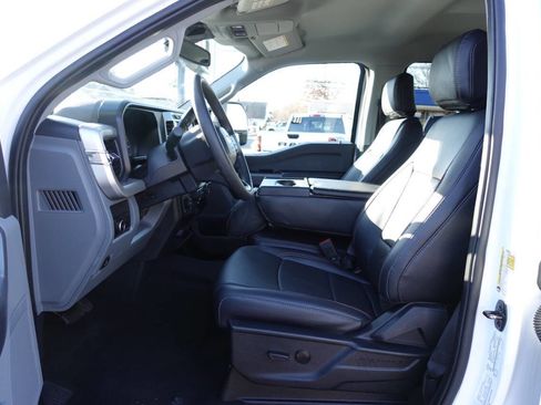 Used 2023 Ford F250 XLT image 17