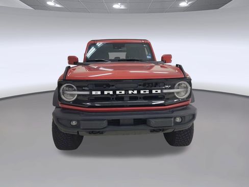 Certified 2022 Ford Bronco Outer Banks w/ Sasquatch Package AWD/4WD image 6