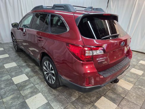 Used 2017 Subaru Outback 2.5i Limited AWD/4WD image 6