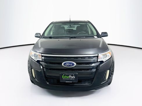 Used 2014 Ford Edge SEL w/ Equipment Group 205A FWD image 2