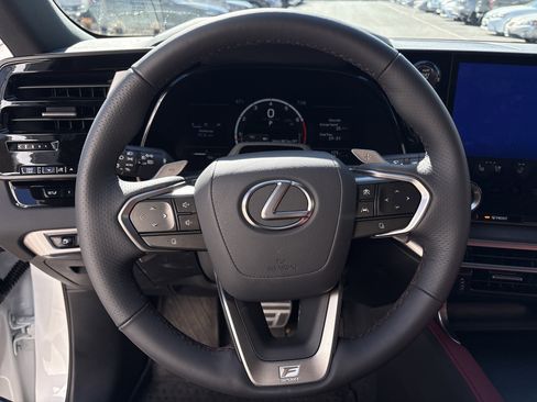 Used 2026 Lexus RX 350 F Sport image 18