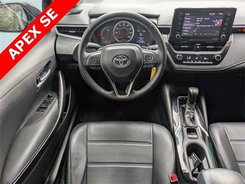 Used 2022 Toyota Corolla SE image 15