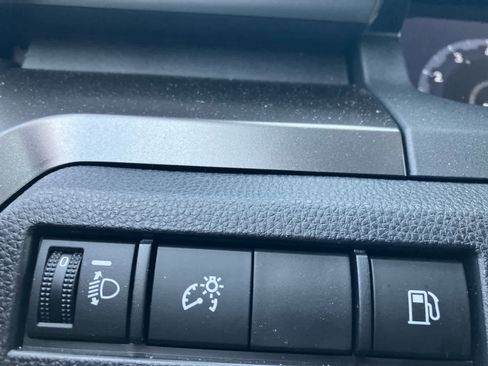 Certified 2026 Toyota 4Runner TRD Off-Road Premium AWD/4WD image 14