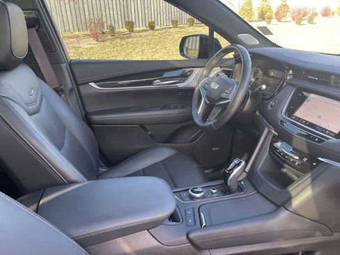 Certified 2024 Cadillac XT5 Premium Luxury image 41