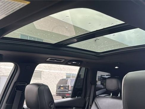 Used 2022 Cadillac XT6 Sport image 26