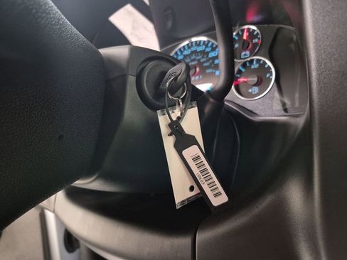 New 2025 GMC Savana 2500 Extended w/ Driver Convenience Package image 17