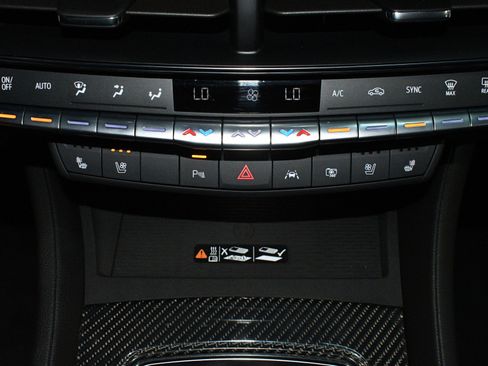 Used 2024 Cadillac CT5 V Blackwing w/ Carbon Fiber Package 2 RWD image 36