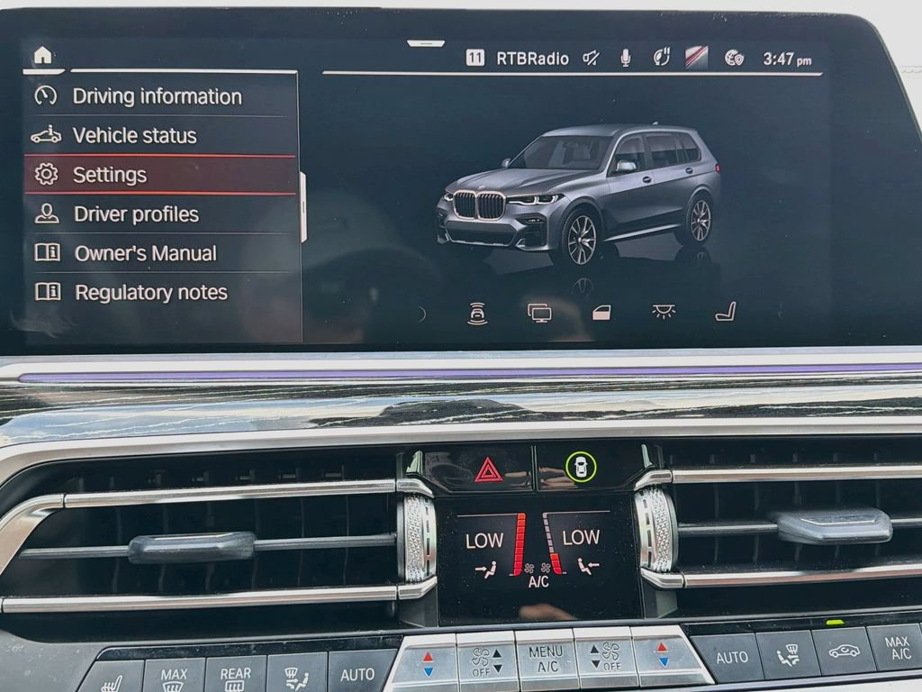 Used 2022 BMW X7 M50i w/ Dynamic Handling Package AWD/4WD image 31