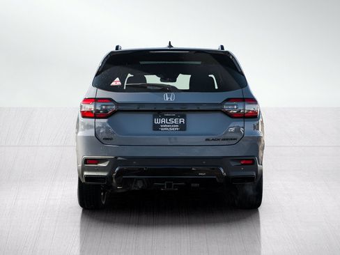 New 2026 Honda Pilot Black Edition image 5