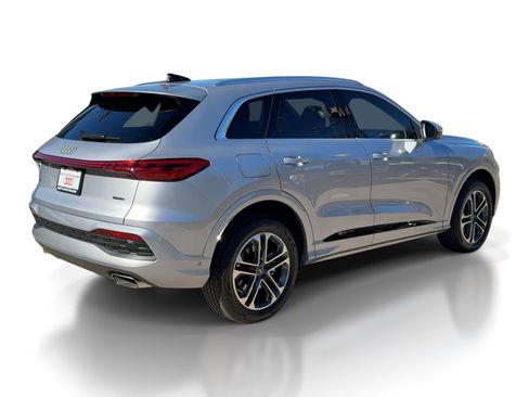 New 2025 Audi Q5 Premium image 9
