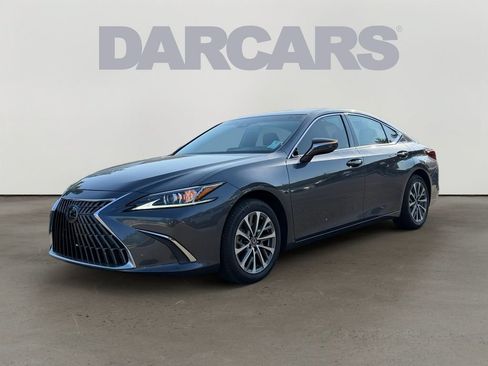 Used 2023 Lexus ES 350 w/ Accessory Package (Z2) FWD image 2