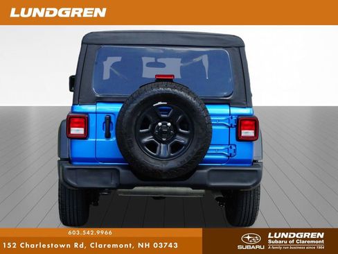 Used 2025 Jeep Wrangler Sport AWD/4WD image 28
