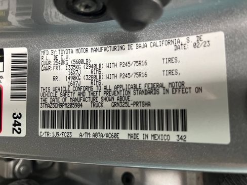 Used 2023 Toyota Tacoma SR5 RWD image 33