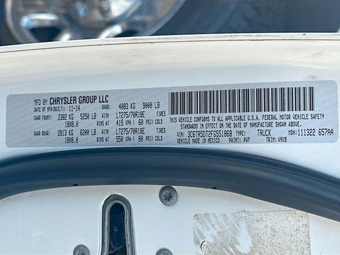 Used 2015 RAM 2500 SLT image 30